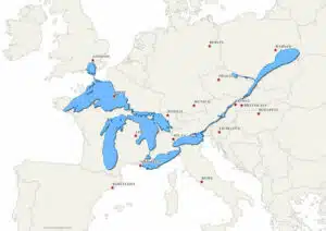 Lire la suite à propos de l’article Les Grands Lacs et le Saint-Laurent superposés à une carte de l’Europe